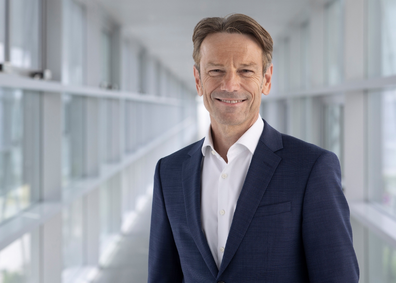 Opel estrena CEO, Uwe Hochgeschurtz es su nuevo directivo