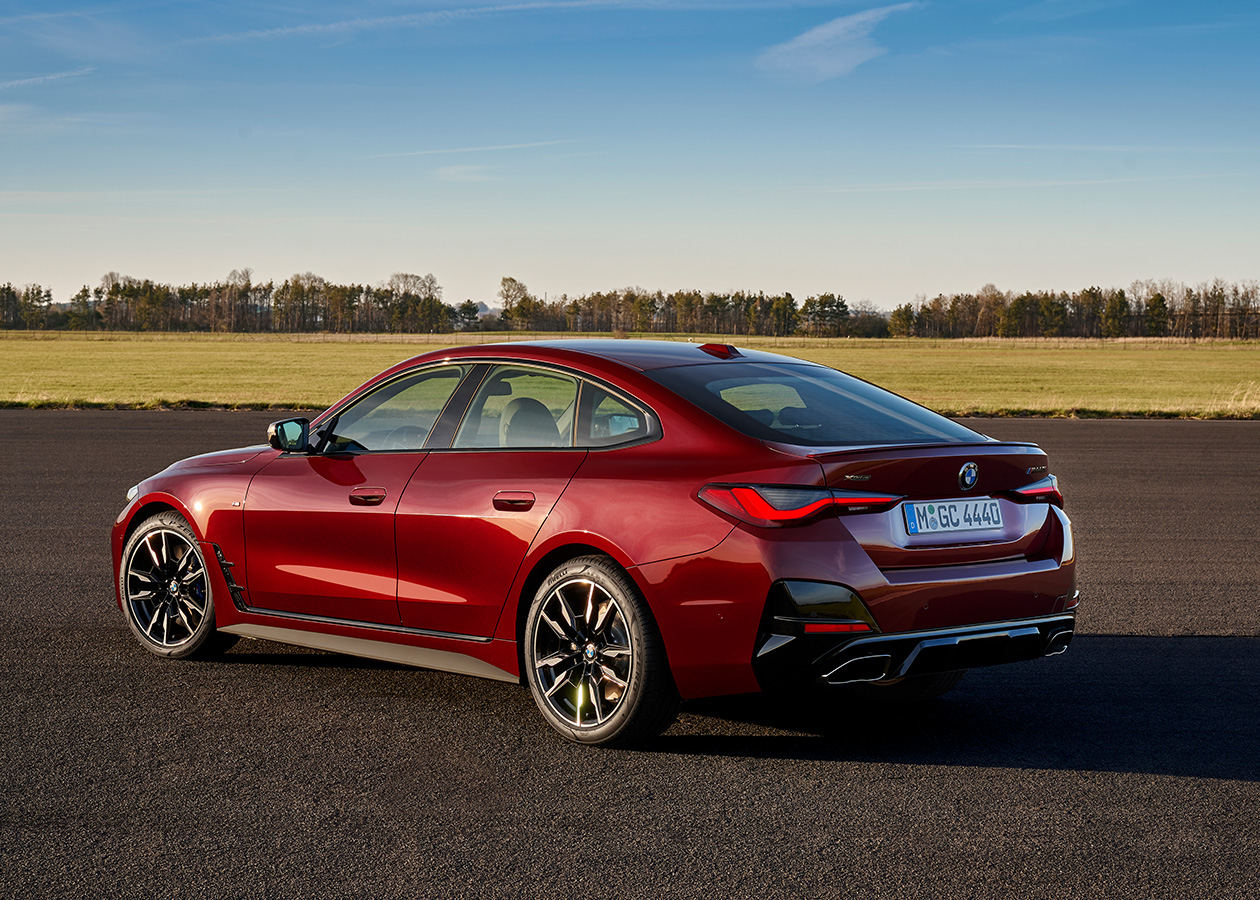 BMW Serie 4 Gran Coupé, un nuevo sedán deportivo llega a país 5 BMW SERIE 4 GRAN COUPÉ COLA BMW Serie 4 Gran Coupé, un nuevo sedán deportivo llega a país