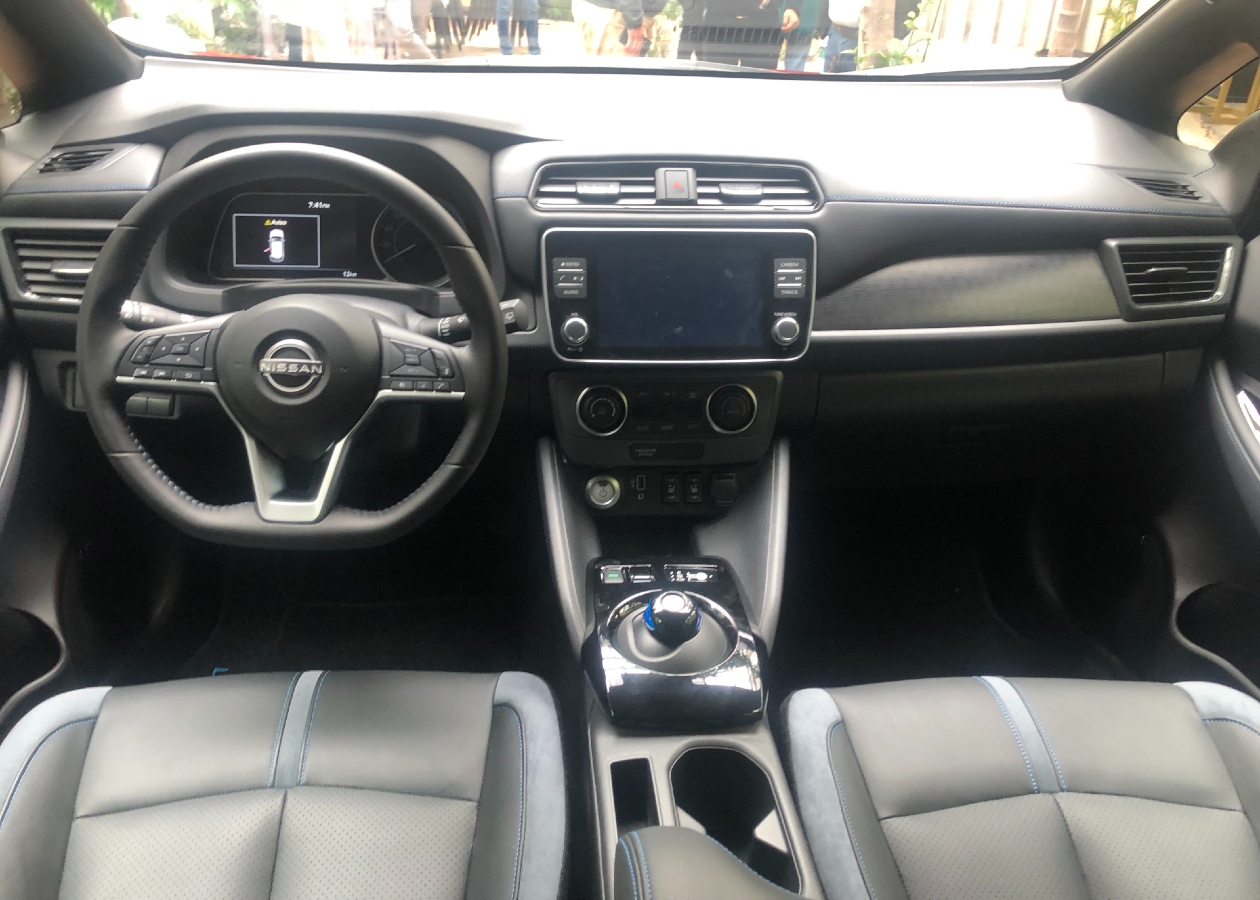 Nissan Leaf int 3 Autodigital Nissan Leaf, excelente opción en un entorno sin carros a gasolina
