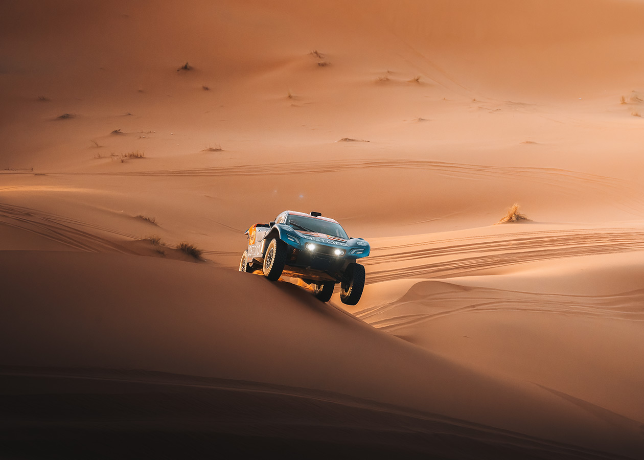 astara dakar dunas Autodigotal astara Team calienta motores para el Rally Dakar 2024