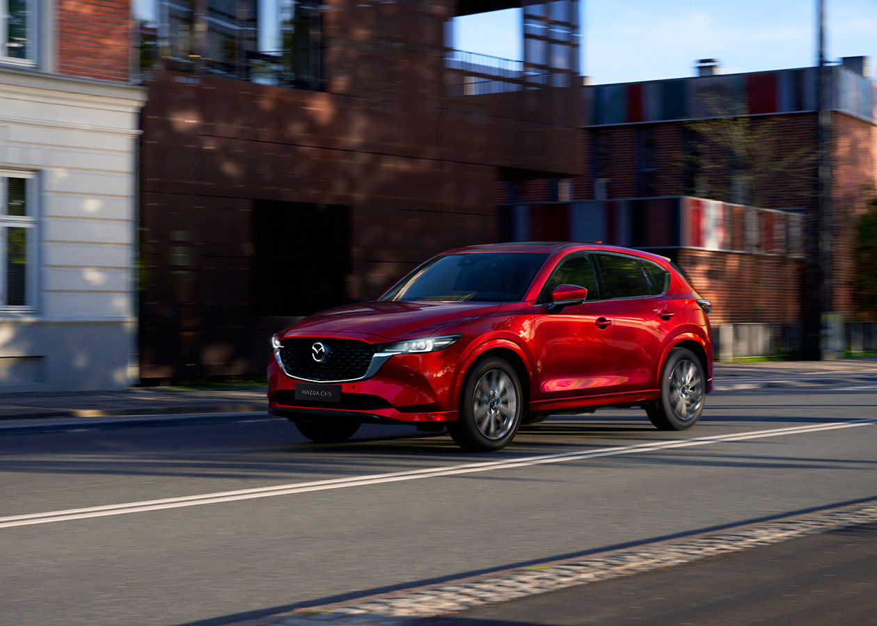 Mazda CX-5 estrena actualización y una versión más lujosa