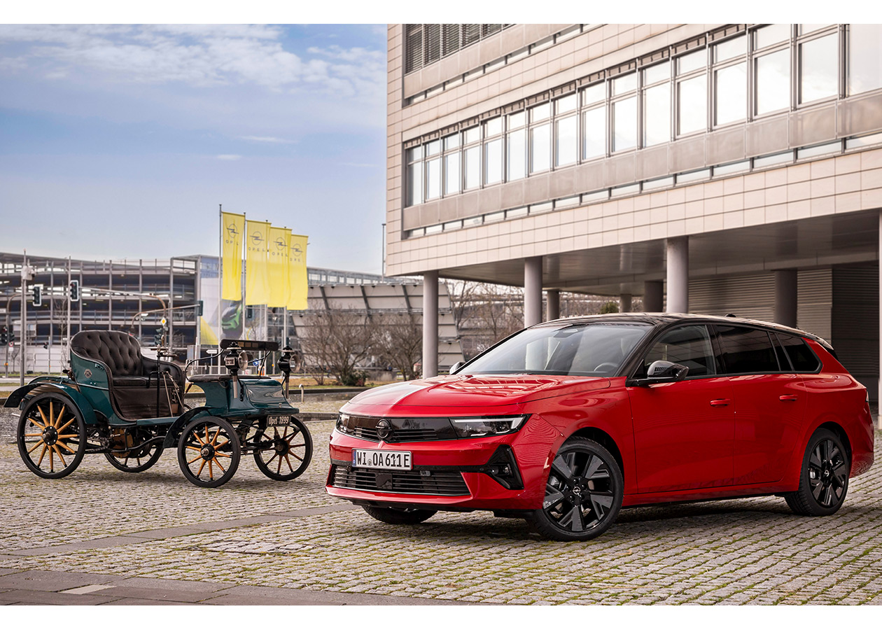 Opel: Un Legado de 125 Años en la Fabricación de Automóviles