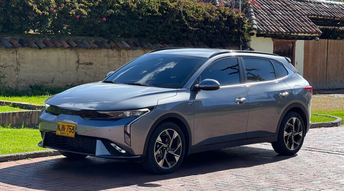 Audi R8 - Autodigital