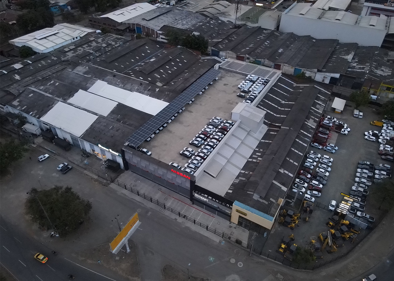 Nissan panel solar Autodigital Grupo Vardí y DINISSAN Lideran el Cambio Ecológico aprovechando la Energía Solar