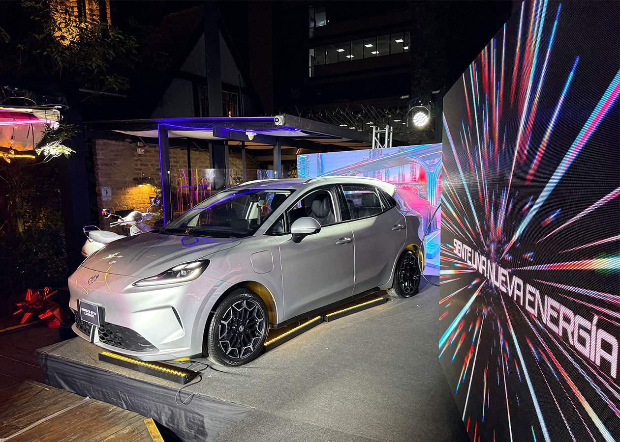 MG4 EV Urban: hatchback eléctrico desde $74 millones 6 MG4 EV Urban lat lanzamiento Autodigital MG4 EV Urban: hatchback eléctrico desde $74 millones