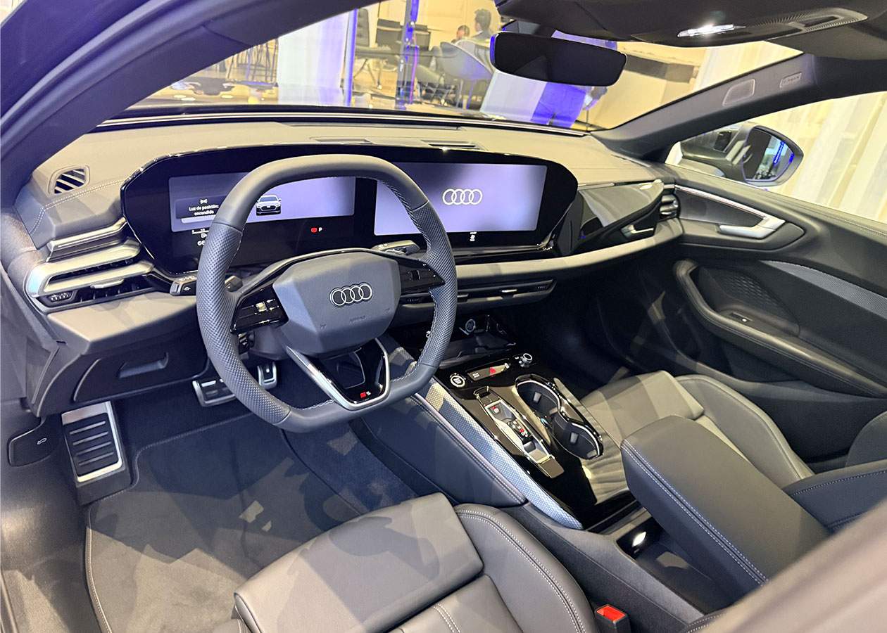 Audi A5 cabina Autodigital Audi A5: el sedán que redefine el lujo silencioso