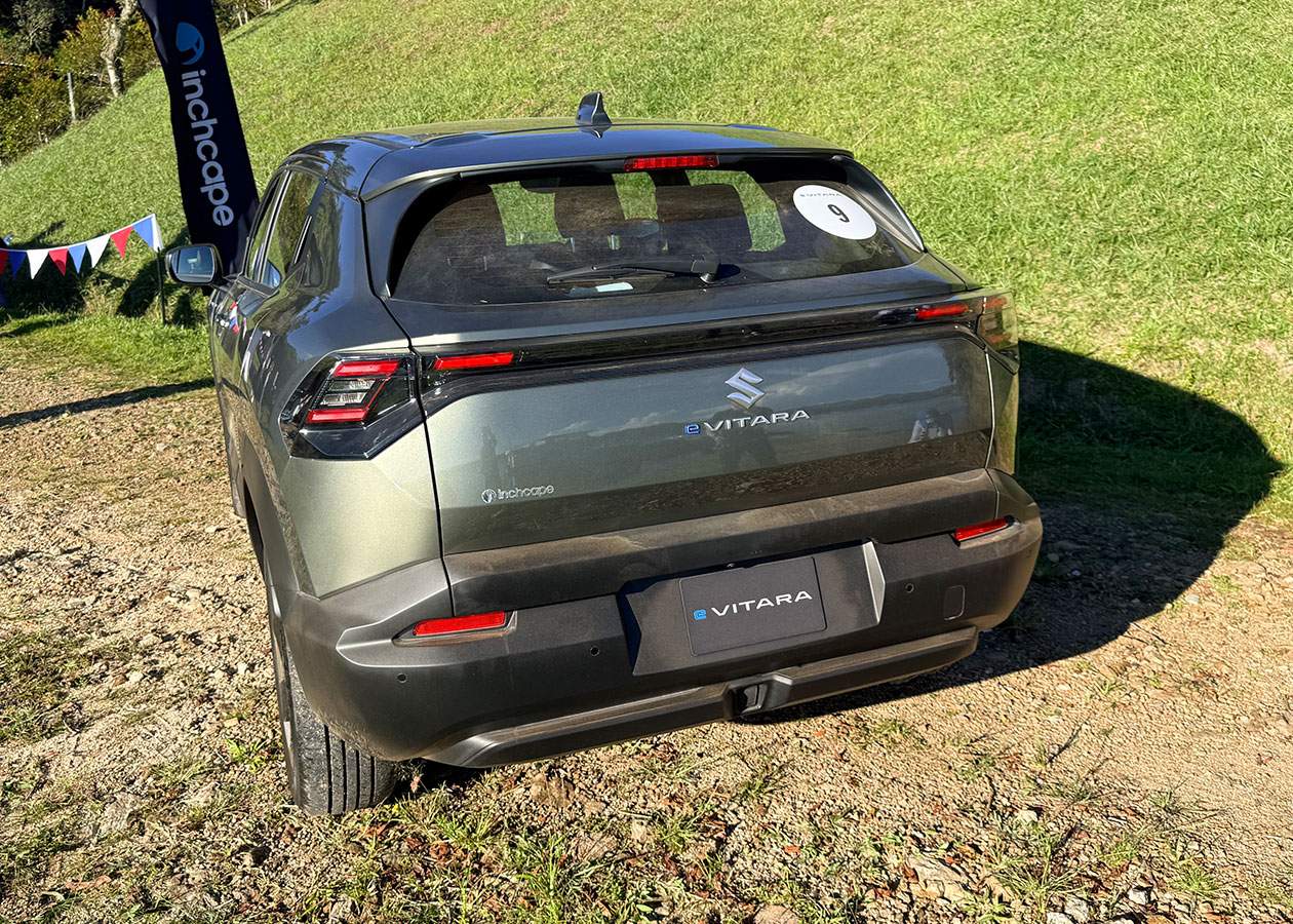 Suzuki e vitara tras ligth Autodigital Suzuki e-Vitara 100% eléctrica: Precio y detalles