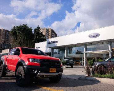 Ford y Los Coches estrenan concesionario 360° en Bogotá