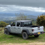 1893482679 Jeep Gladiator: Prueba de Manejo, Desempeño y Versatilidad en Terreno Extremo
