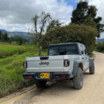 1223110550 Jeep Gladiator: Prueba de Manejo, Desempeño y Versatilidad en Terreno Extremo