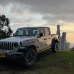 927125969 Jeep Gladiator: Prueba de Manejo, Desempeño y Versatilidad en Terreno Extremo
