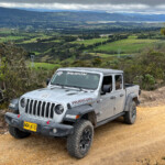 281282520 Jeep Gladiator: Prueba de Manejo, Desempeño y Versatilidad en Terreno Extremo