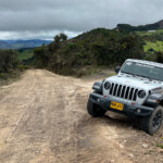 2557682818 Jeep Gladiator: Prueba de Manejo, Desempeño y Versatilidad en Terreno Extremo