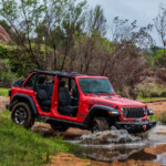 870331444 Jeep Wrangler 2.0L Turbo