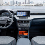 2676245204 Ford Maverick Híbrida: Potencia y Tecnología en una Pick-up Compacta