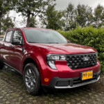 3401434501 Ford Maverick Híbrida: Potencia y Tecnología en una Pick-up Compacta