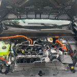 4074480412 Ford Maverick Híbrida: Potencia y Tecnología en una Pick-up Compacta