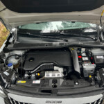 3587593008 Peugeot 2008 Híbrido: poder, diseño y eficiencia