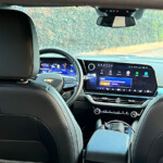 3261378130 Chevrolet Equinox EV ya en Colombia: precio y autonomía