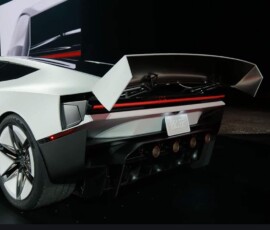 2446793729 Tesla Roadster, el auto volador de Elon Musk